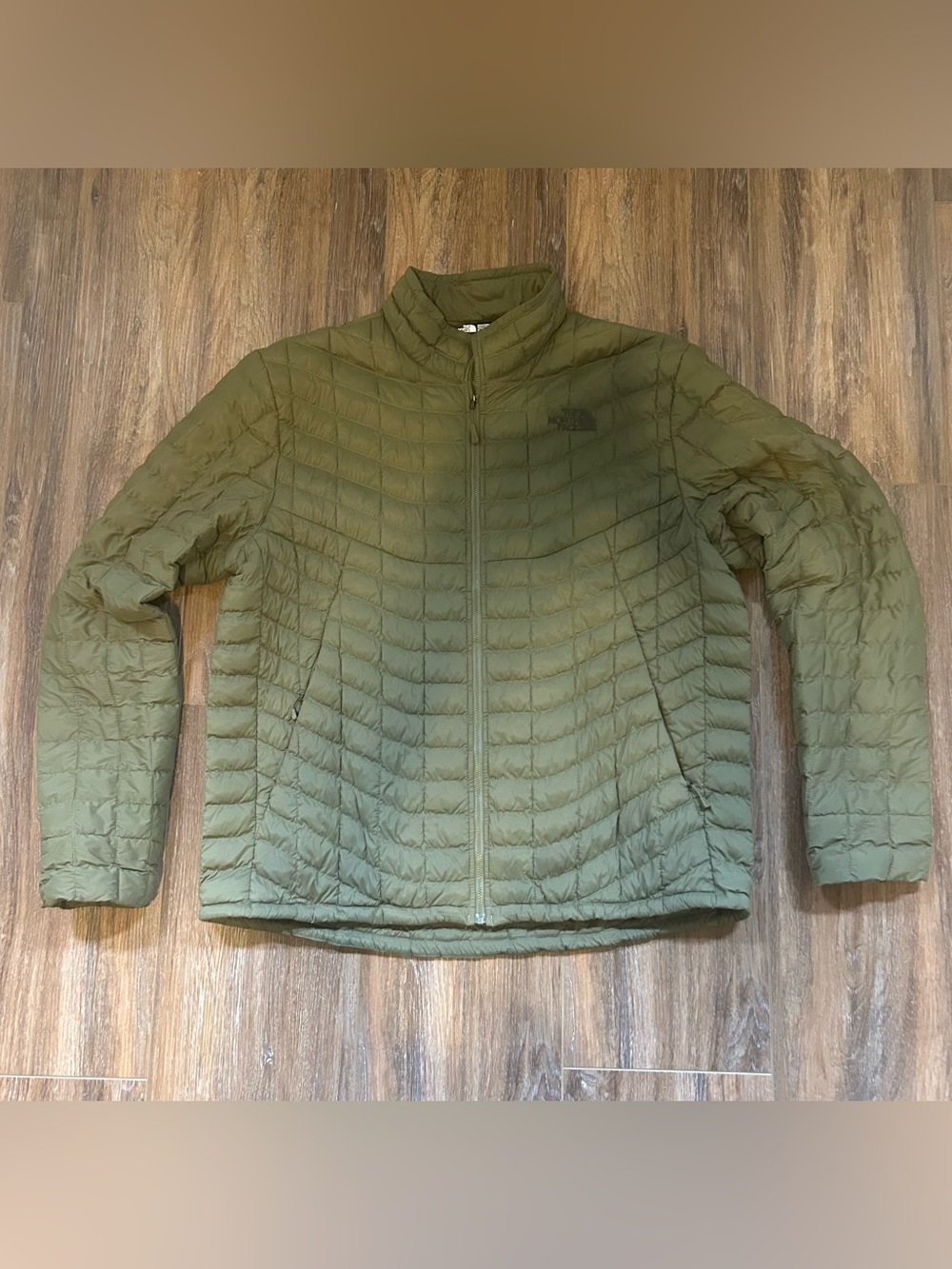 The North Face Men’s Olive Green Puffer Jacket